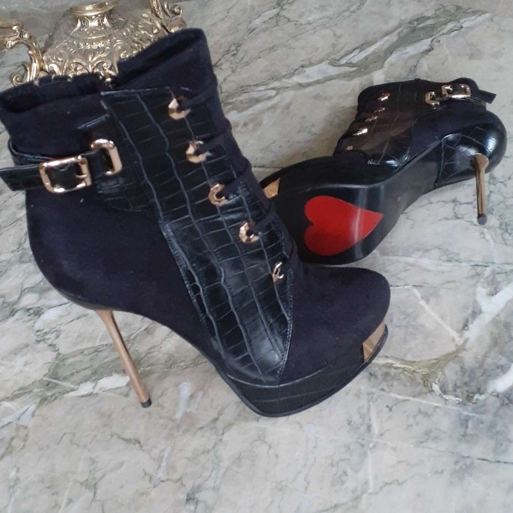 Luichiny boots
